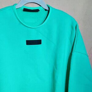 Fear Of God ESSENTIALS crewneck